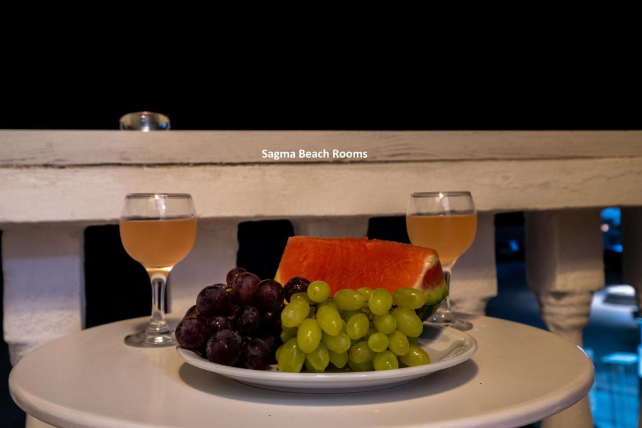 Sagma Beach Rooms Bed & Breakfast Perissa (Santorini)