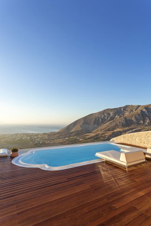 Kamini Santorini Villa
