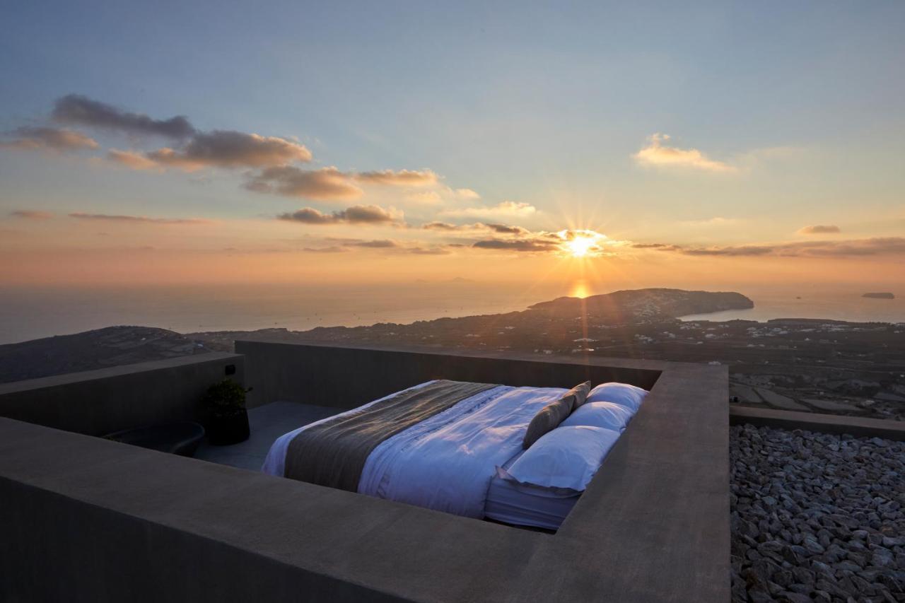 Villa Santorini Sky, The