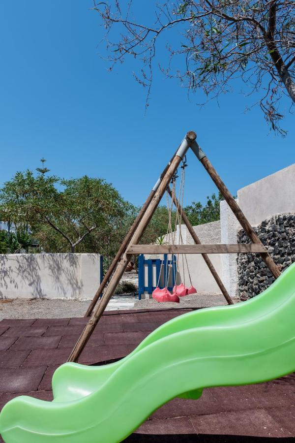 Rivari Santorini 3*