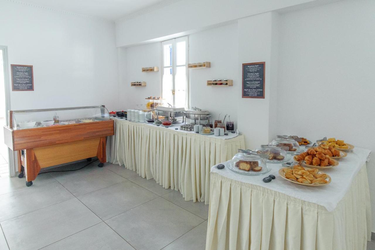 Hotel Rivari Santorini 3*