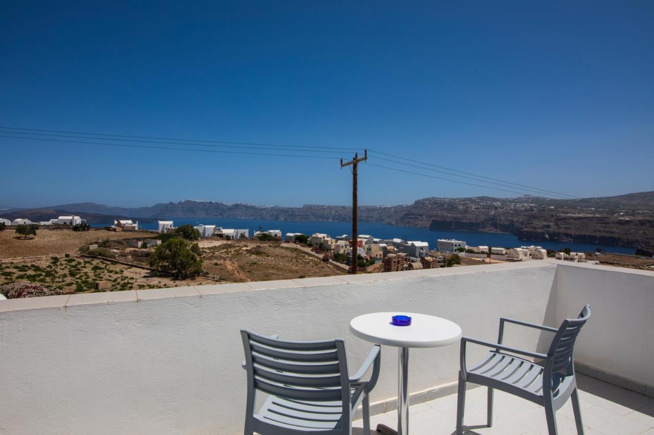 Aparthotel Thira's Dolphin