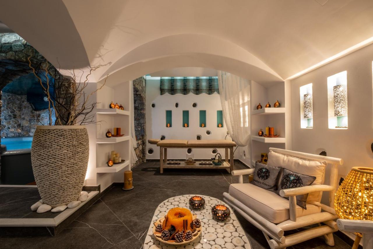 Anastasia Princess Luxury Residence, Adults Only Hotel Perissa (Santorini)