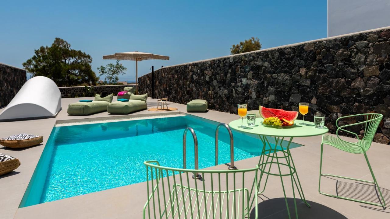 Modern Dome Homes Of Santorini Pousada *