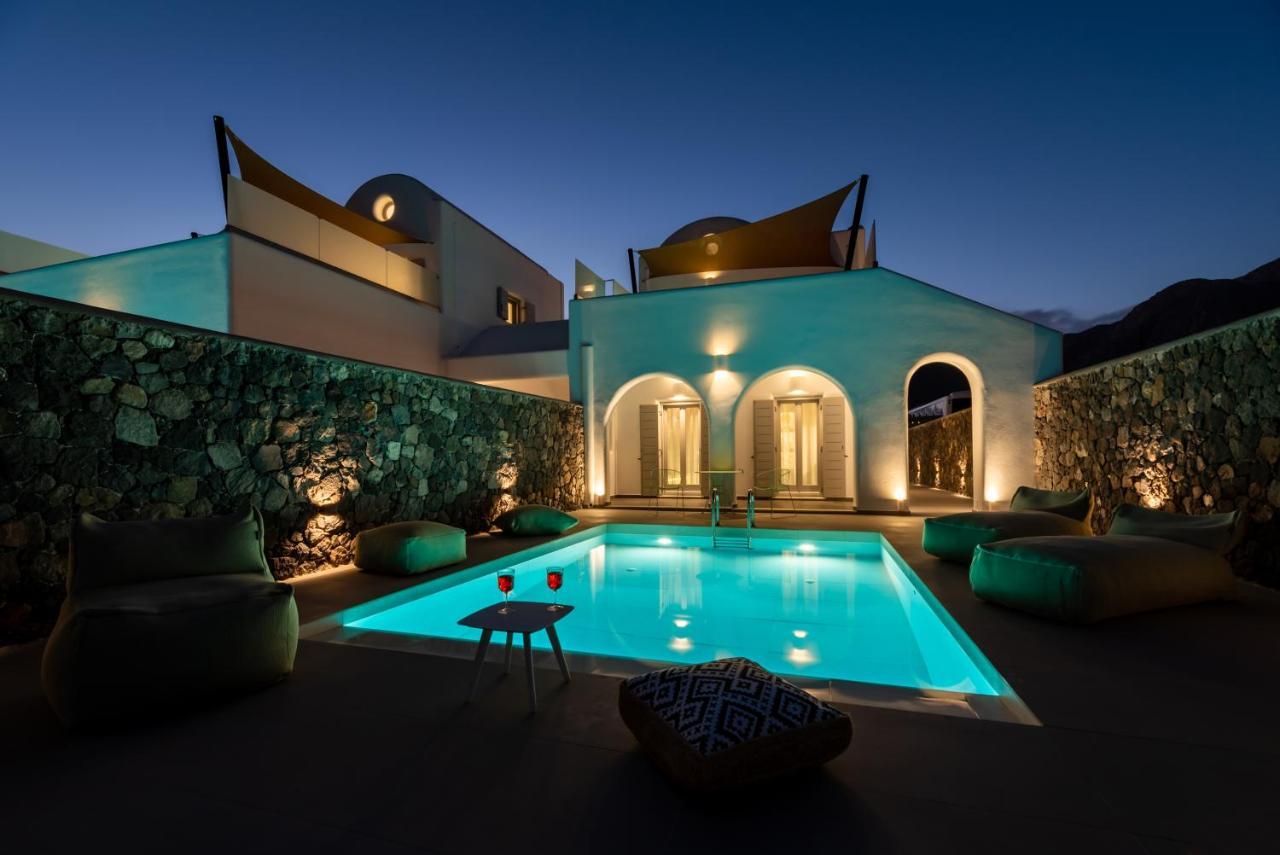 Modern Dome Homes Of Santorini Perissa (Santorini)