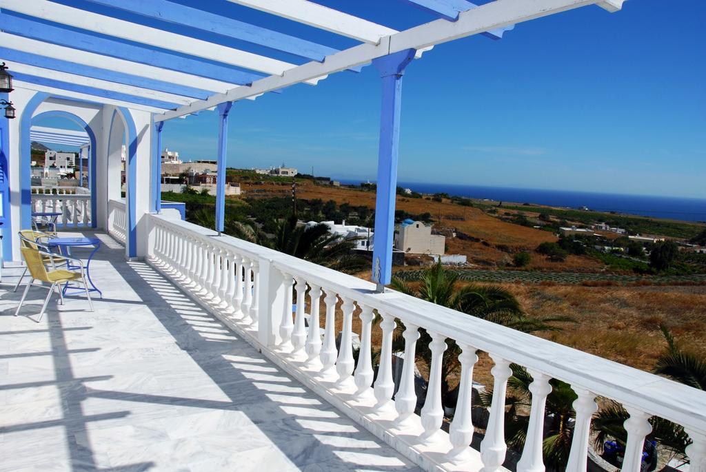 Stavros Aparthotel Karterados (Santorini)
