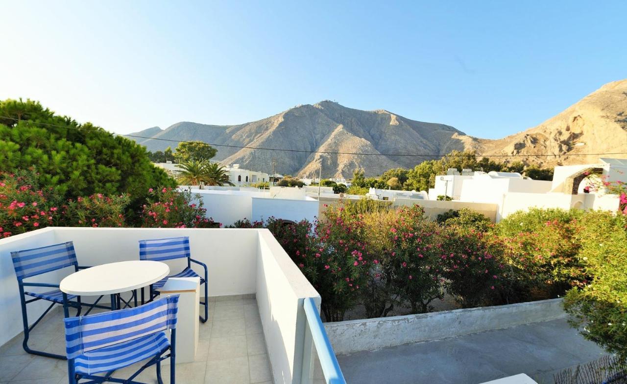 Captain Lazaros Villa: Black With Pool And Sea View Villa *