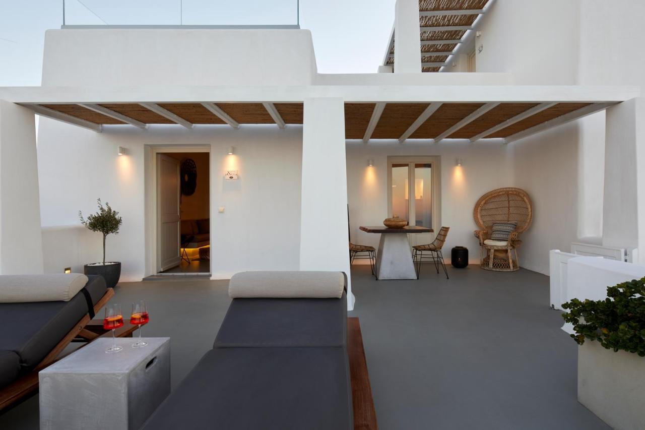 White & Co Santorini Villa *