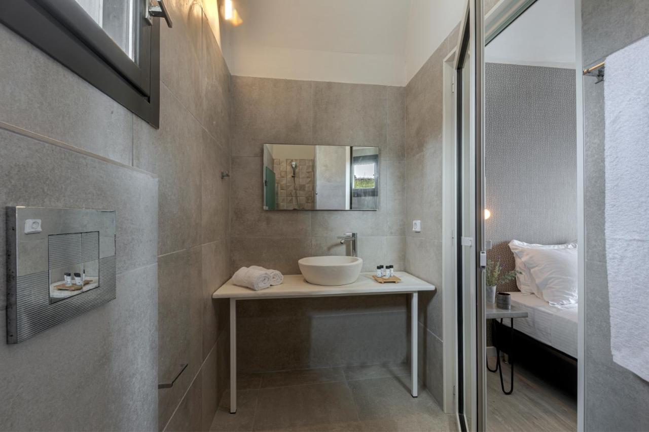Pearl By Pearl Collection Hotel Imerovigli (Santorini)
