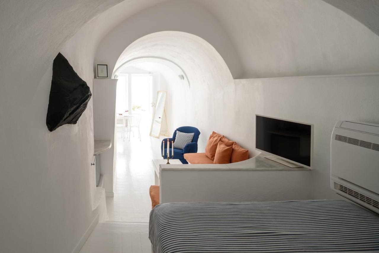 Zenith Blue Traditional Hotel