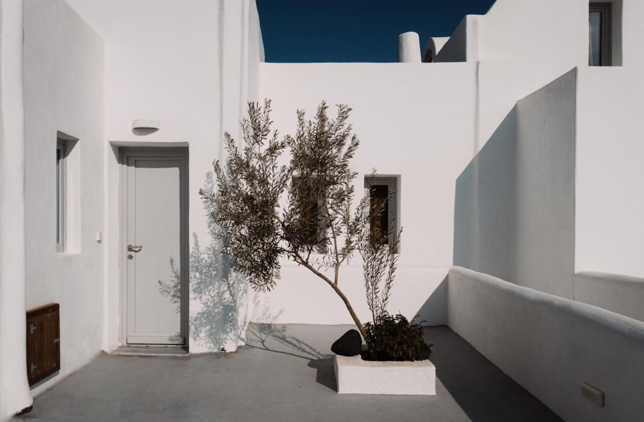 Bianco Diverso Villa Imerovigli (Santorini)