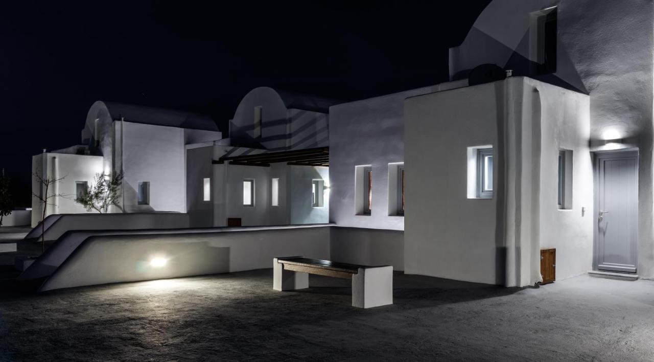 Villa Bianco Diverso Imerovigli (Santorini)