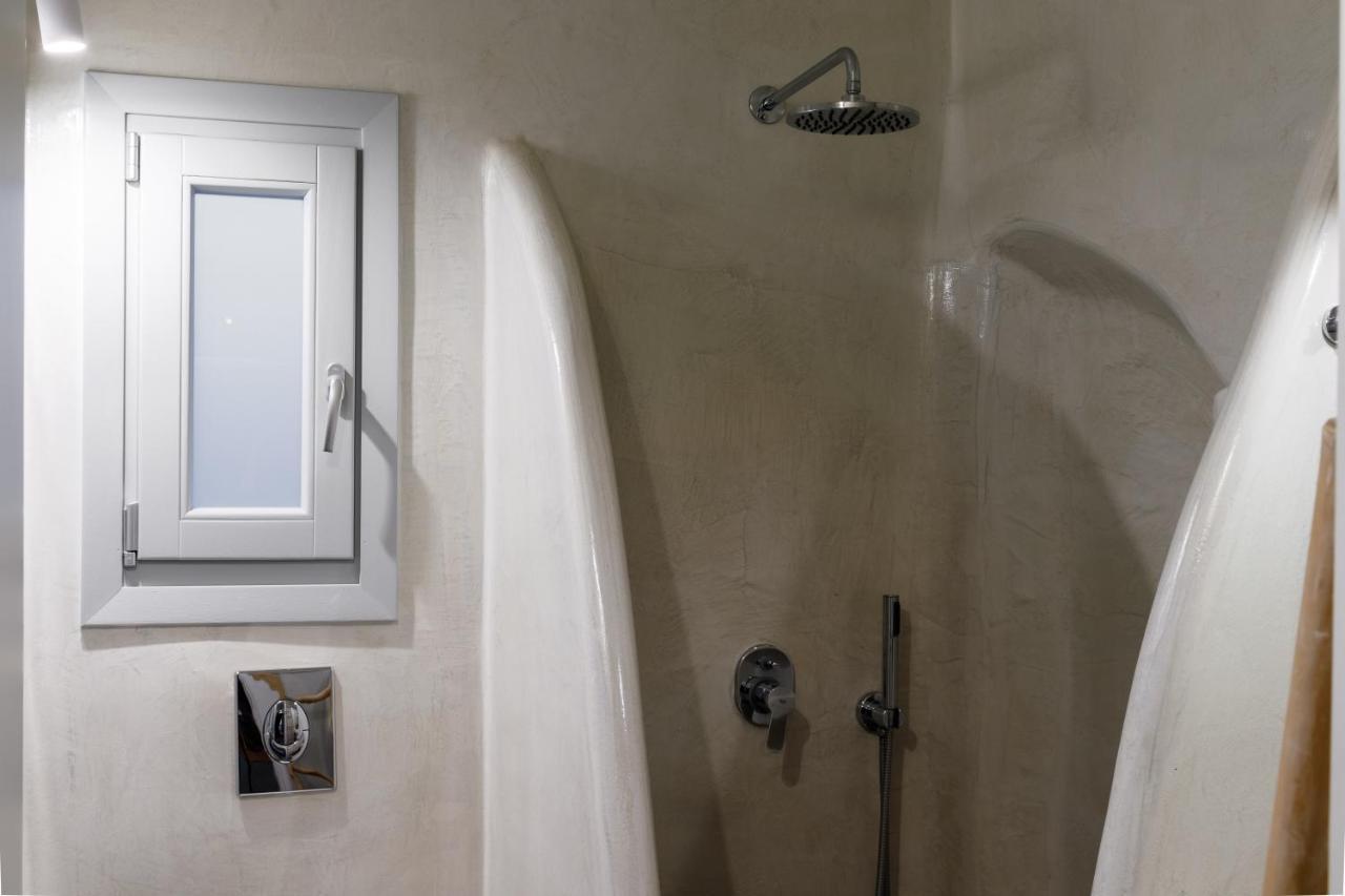 Bianco Diverso Villa Imerovigli (Santorini)