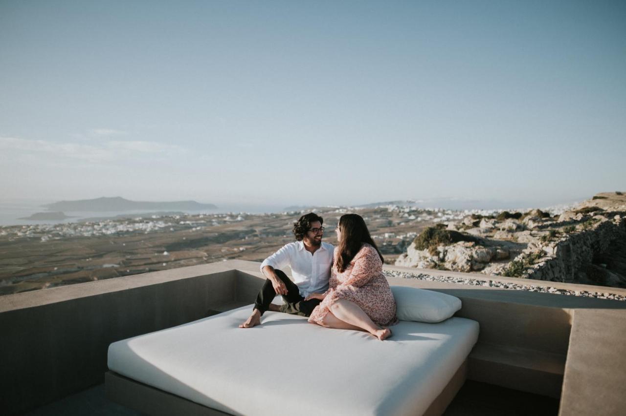 Santorini Sky, The Villa
