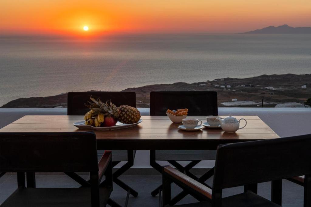 La Maltese Caldera Concept Hotel