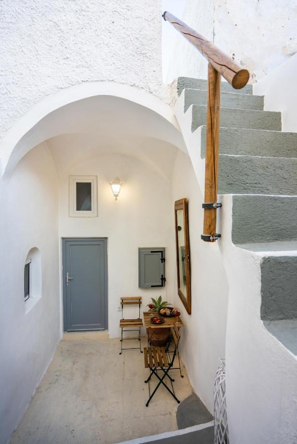 Holiday home Kastro Cave House *