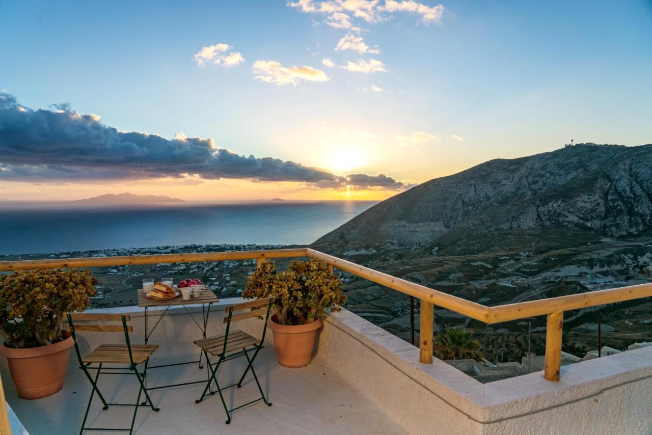 Holiday home Kastro Cave House Pyrgos Kallistis