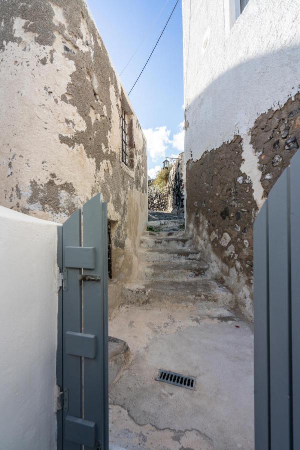 Kastro Cave House Holiday home *