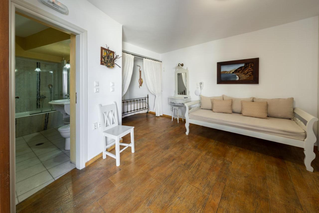 Aparthotel Smaro Firostefani