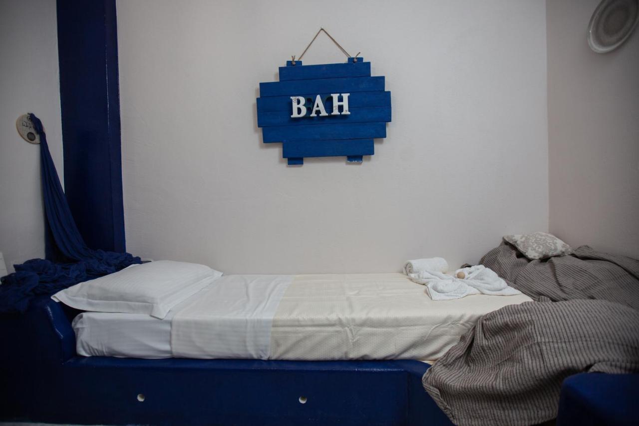 Pasithei Aparthotel Perissa (Santorini)