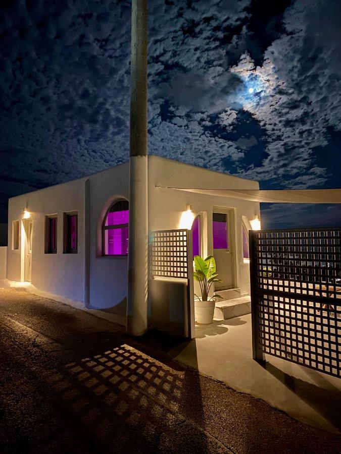 Canyon Santorini Apartment *