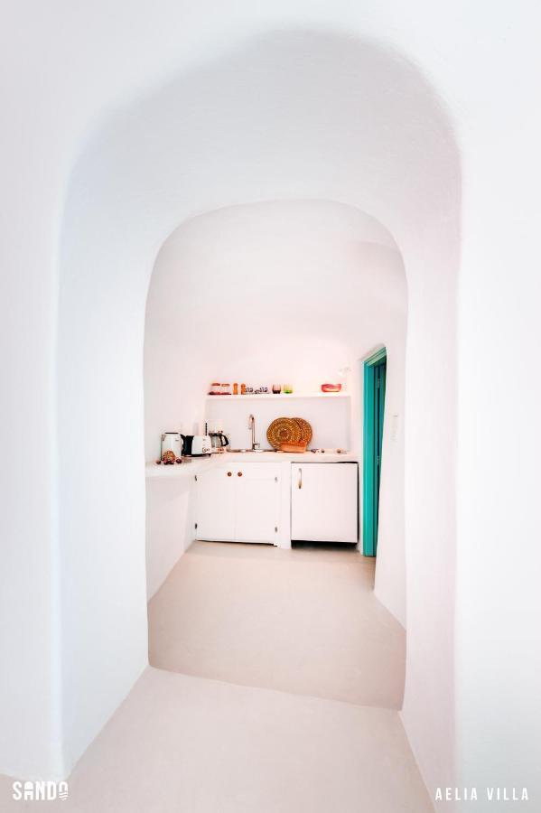 Sando Traditional Cave With Jacuzzi And Sea View Villa *