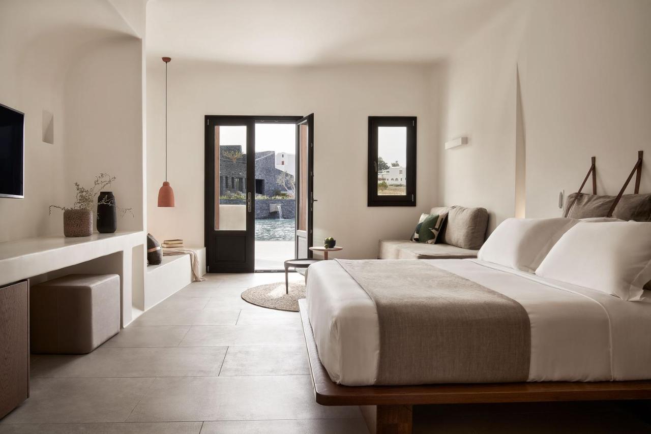 Orama & 5* Fira (Santorini)