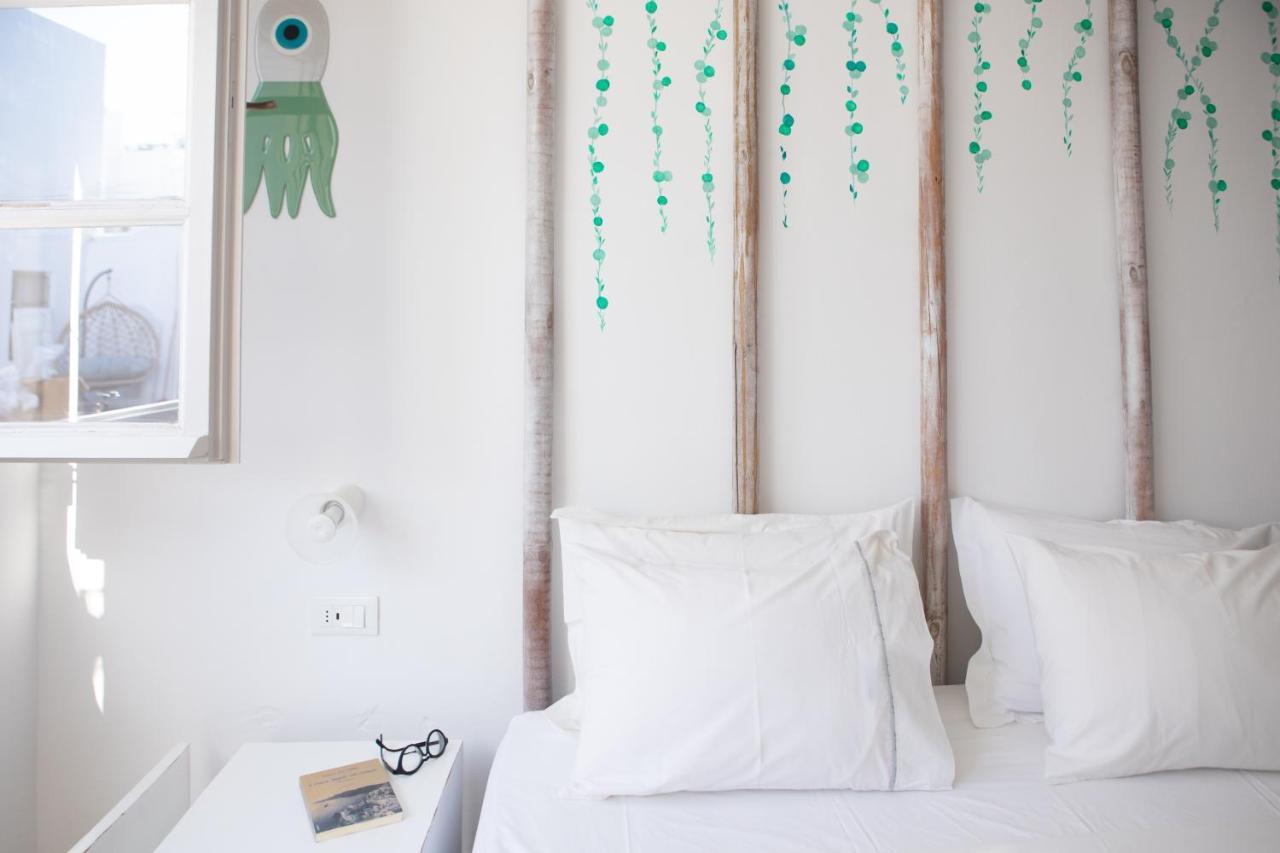 The Museum Project Hotel Oia (Santorini)