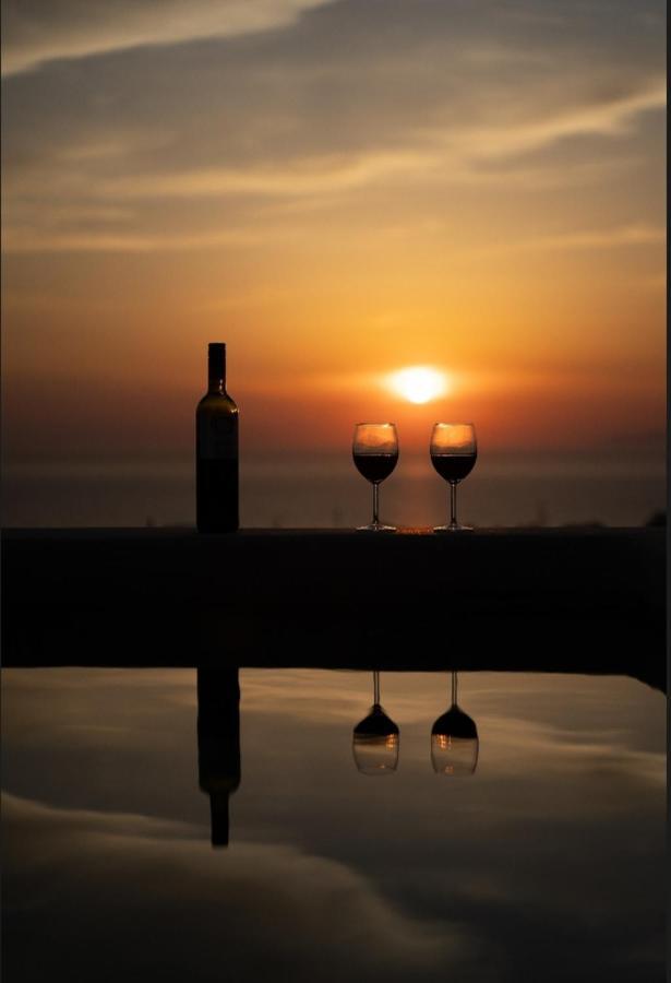 The Lighthouse Sunset View Apartment Akrotiri (Santorini)