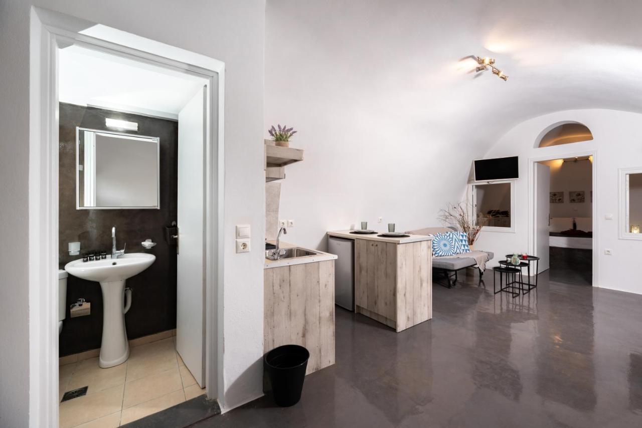 Rever Caves Holiday home Karterados (Santorini)