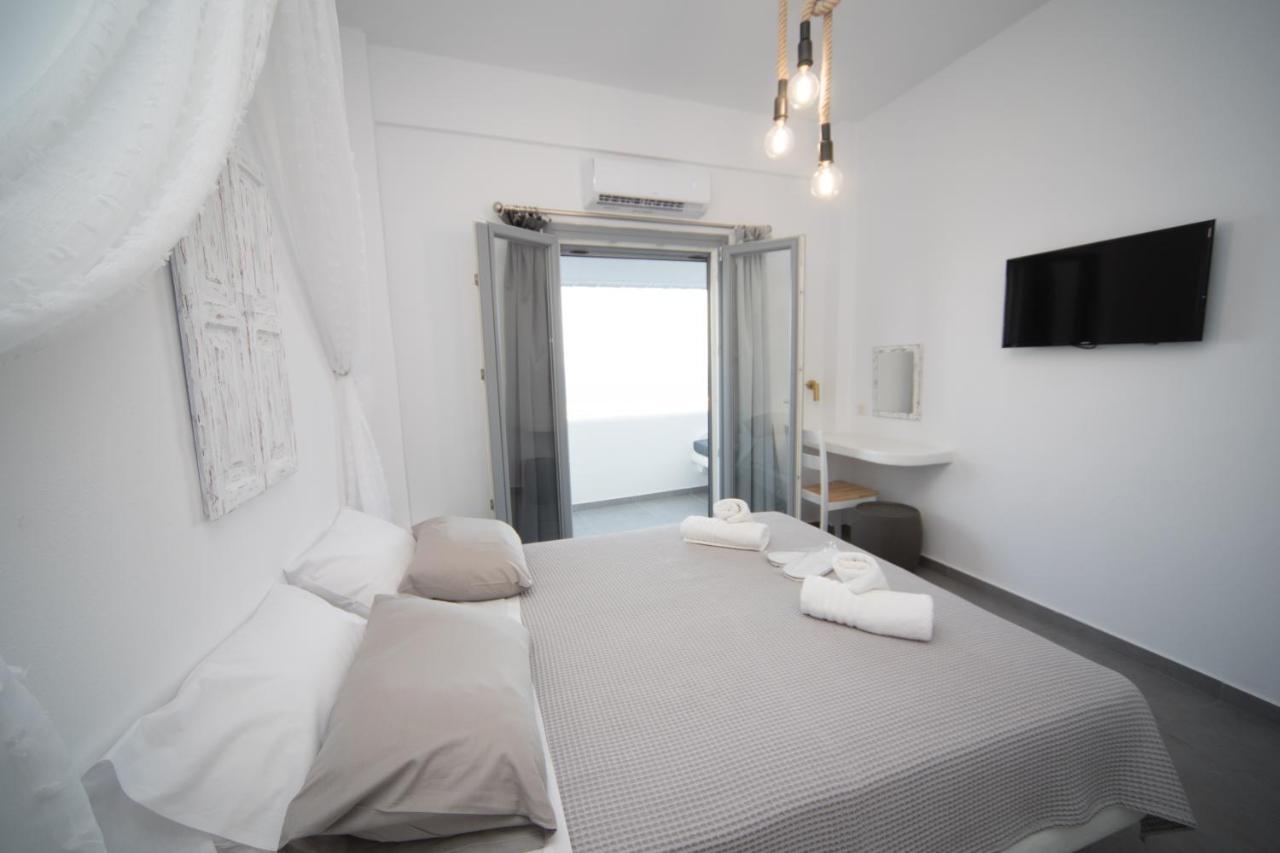 Eunoia * Fira (Santorini)