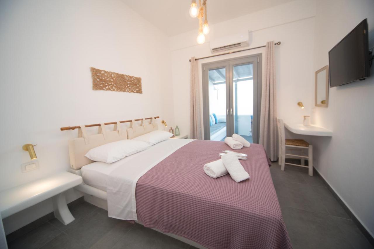 Eunoia Fira (Santorini)
