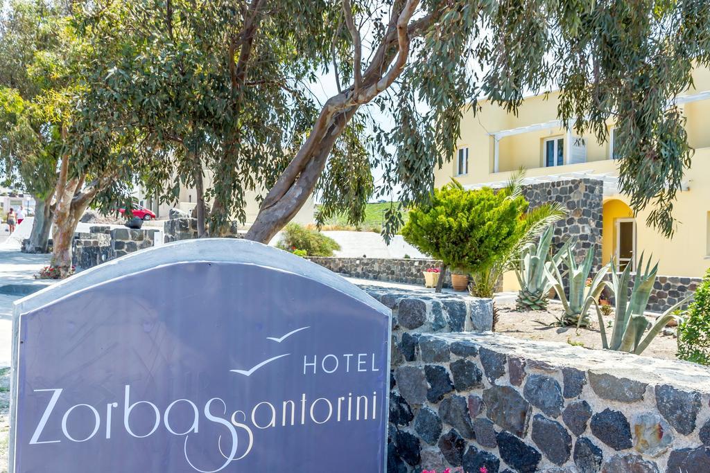 Zorbas Santorini 3* Pyrgos Kallistis
