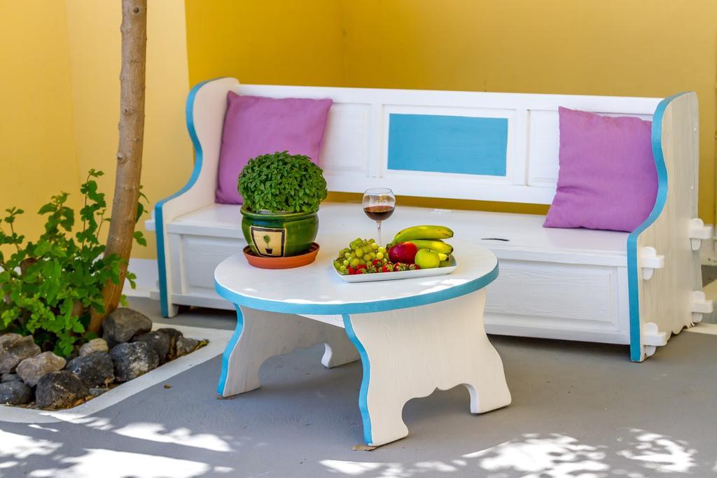 Zorbas Santorini 3* Pyrgos Kallistis