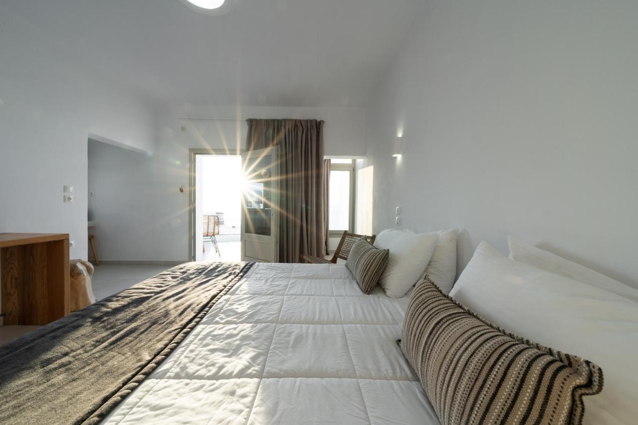 Smaro Aparthotel Firostefani