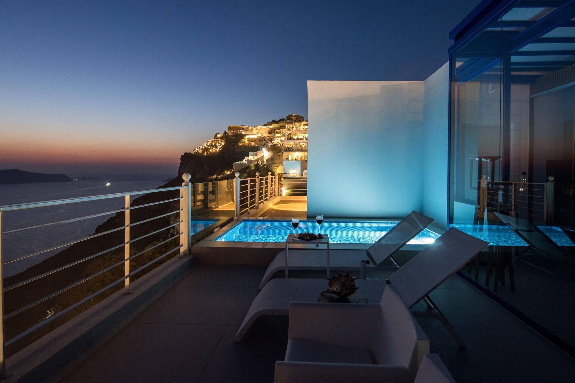 Nefeles Luxury Hotel 4*