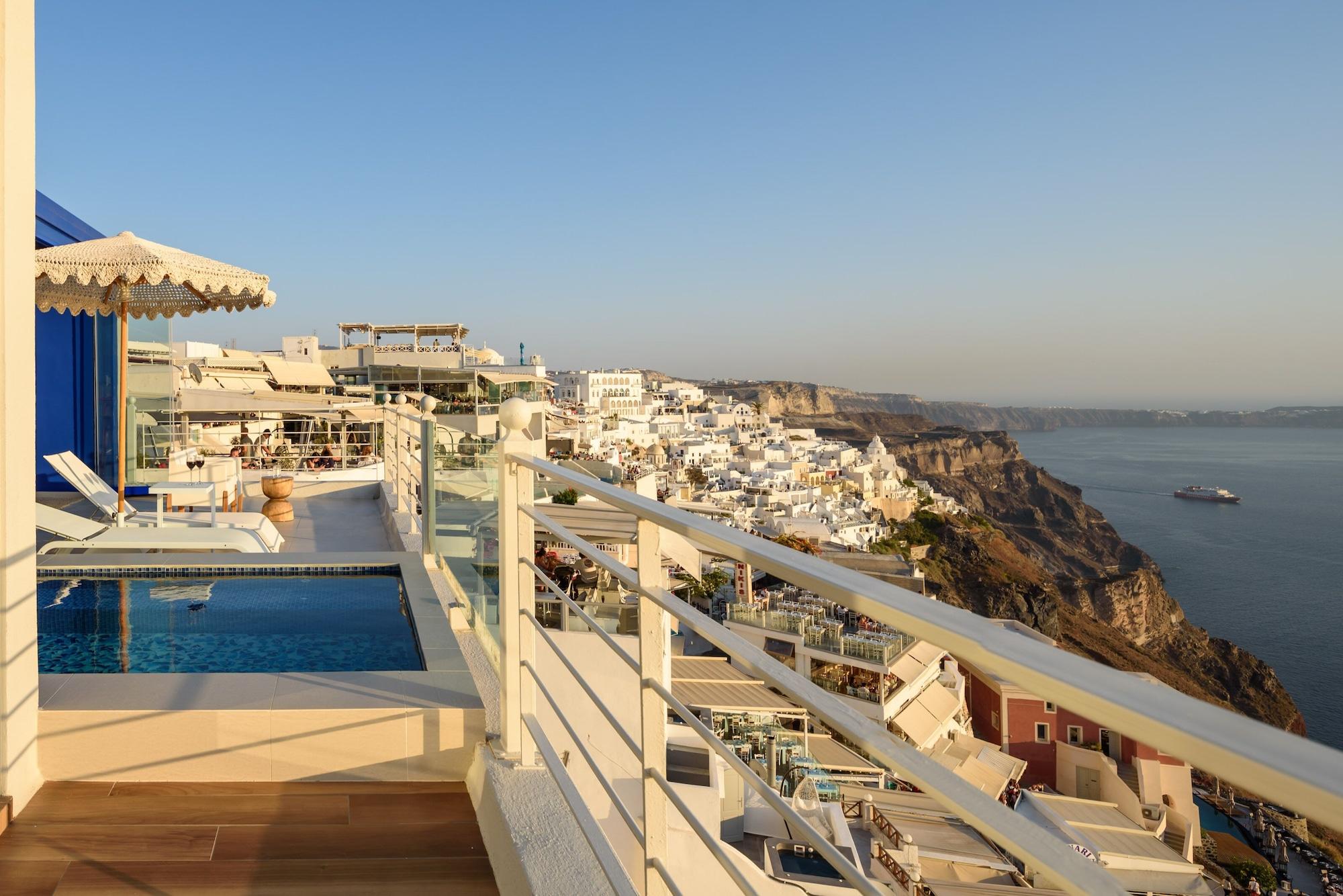 Nefeles Luxury Hotel