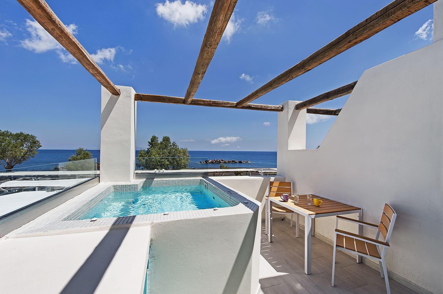 Nissia & Aparthotel Kamari (Santorini)