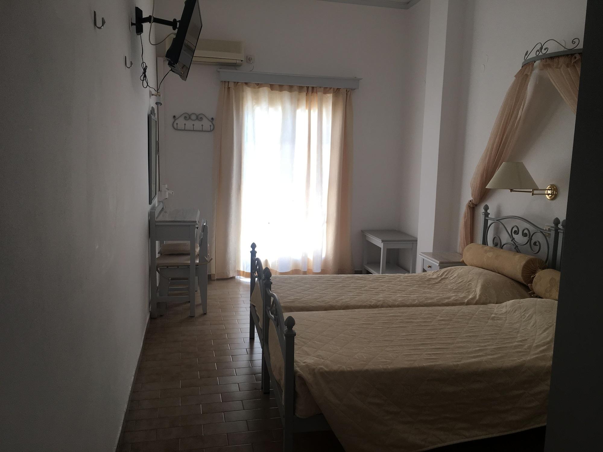 Avra Hotel