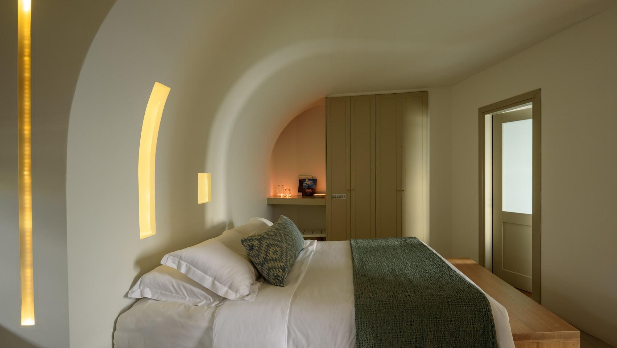 Panorama Boutique Hotel 4*