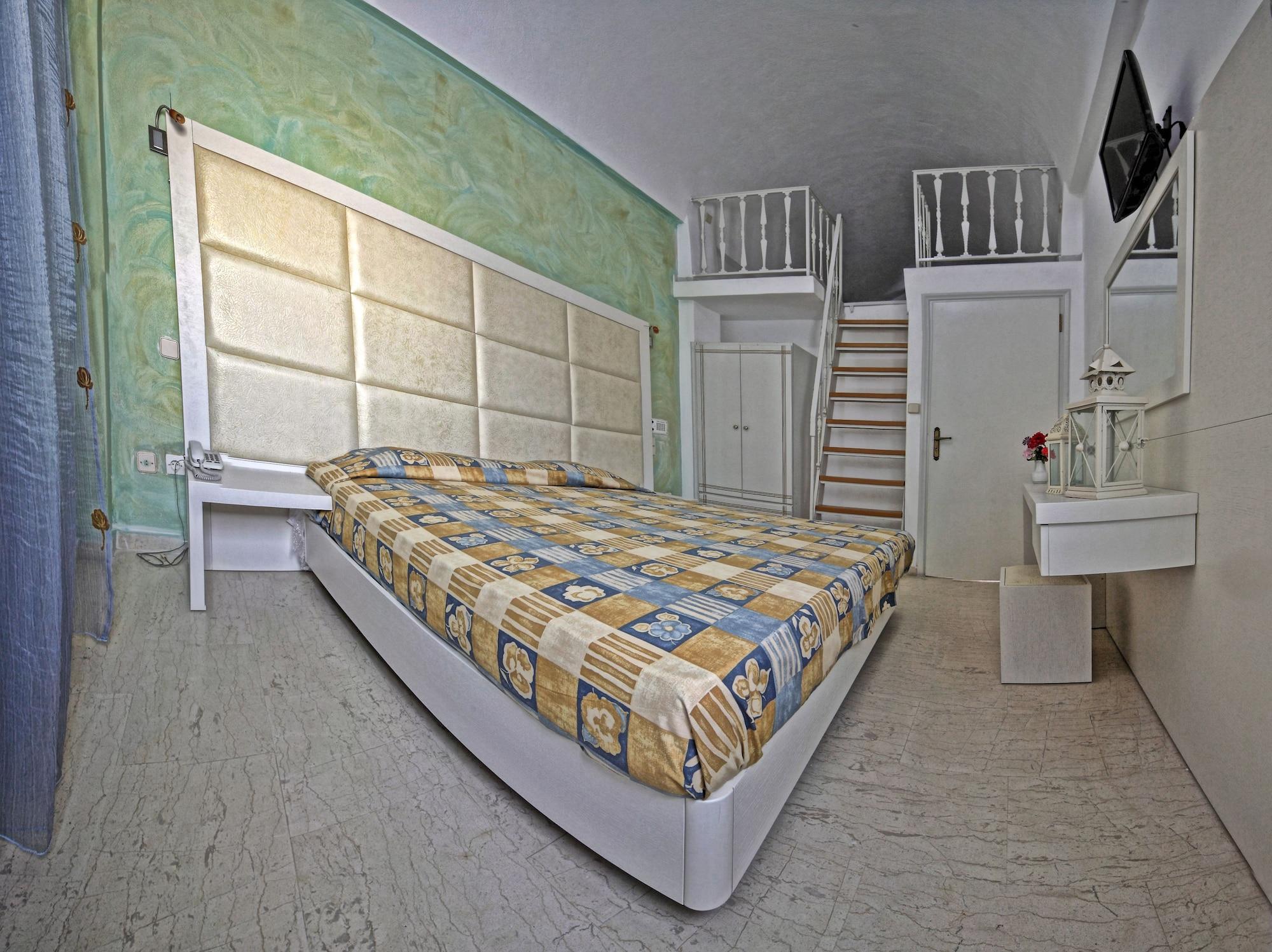Sellada 3*