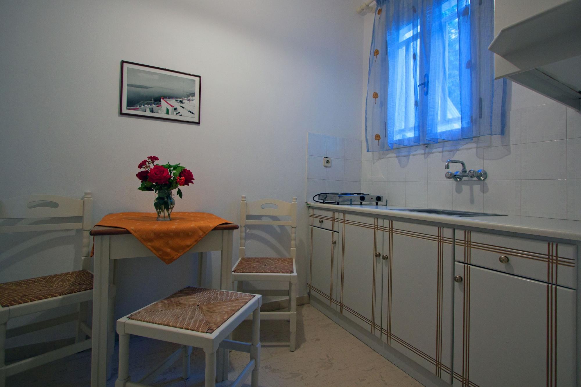 Sellada Aparthotel
