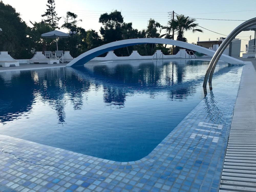 Lodos Hotel