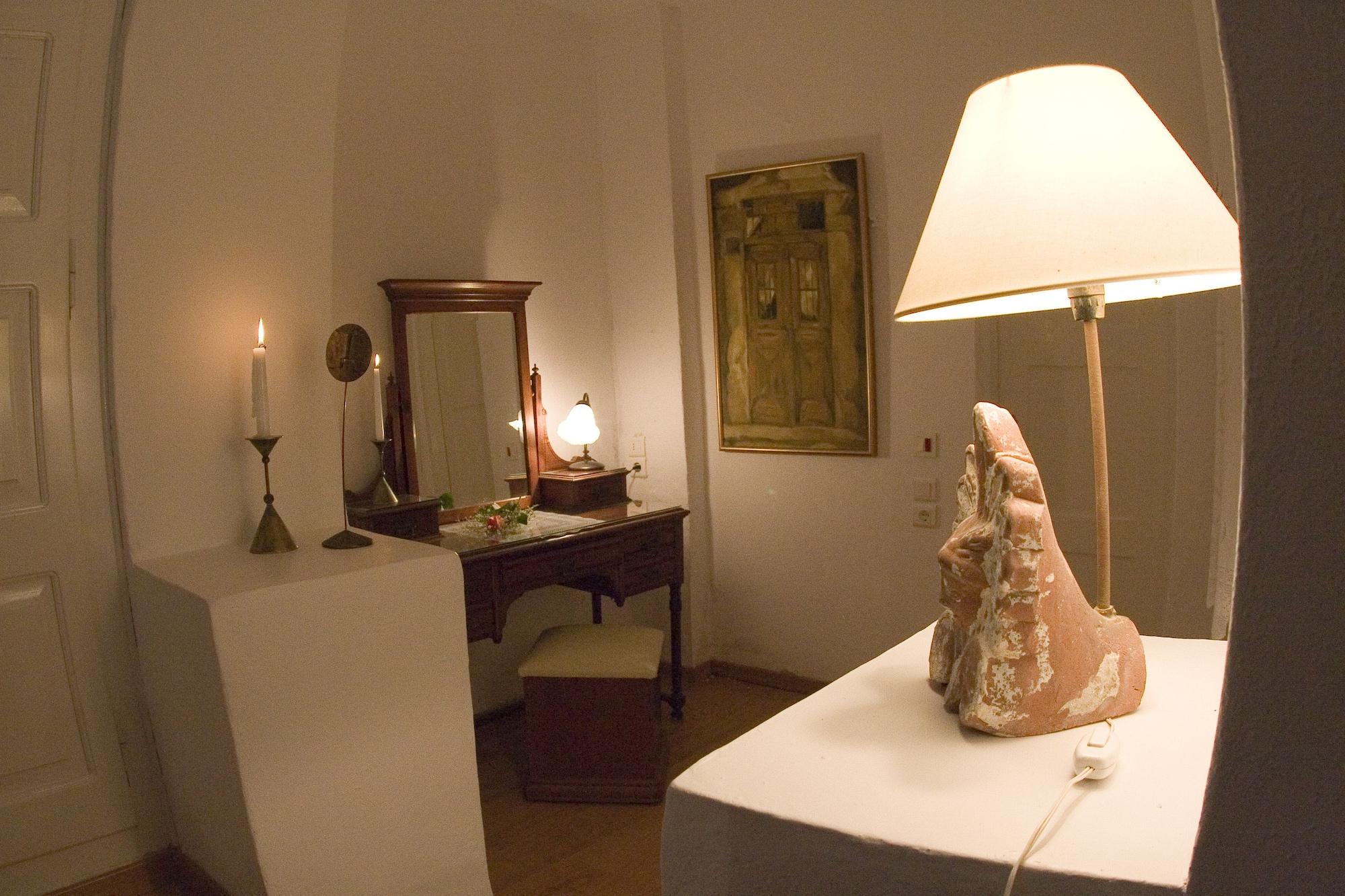 Heliotopos Hotel Imerovigli (Santorini)