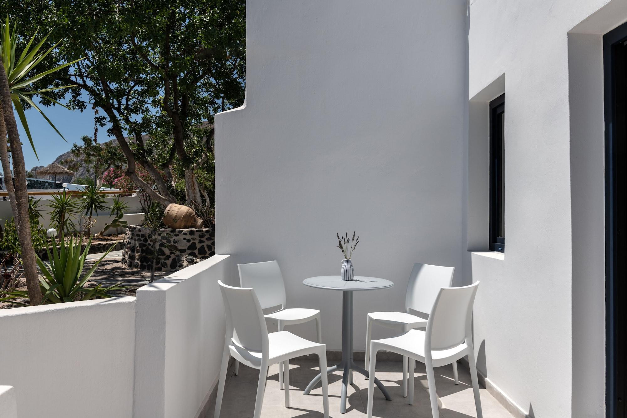 Rivari Santorini