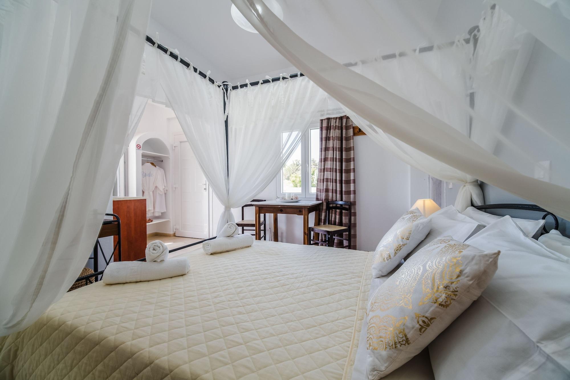 Stavros Aparthotel Karterados (Santorini)