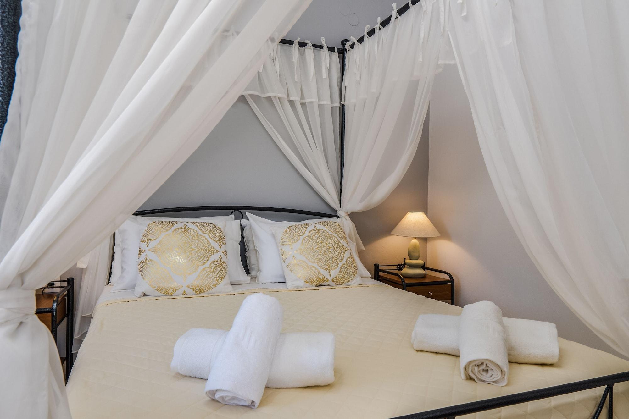 Stavros 3* Karterados (Santorini)