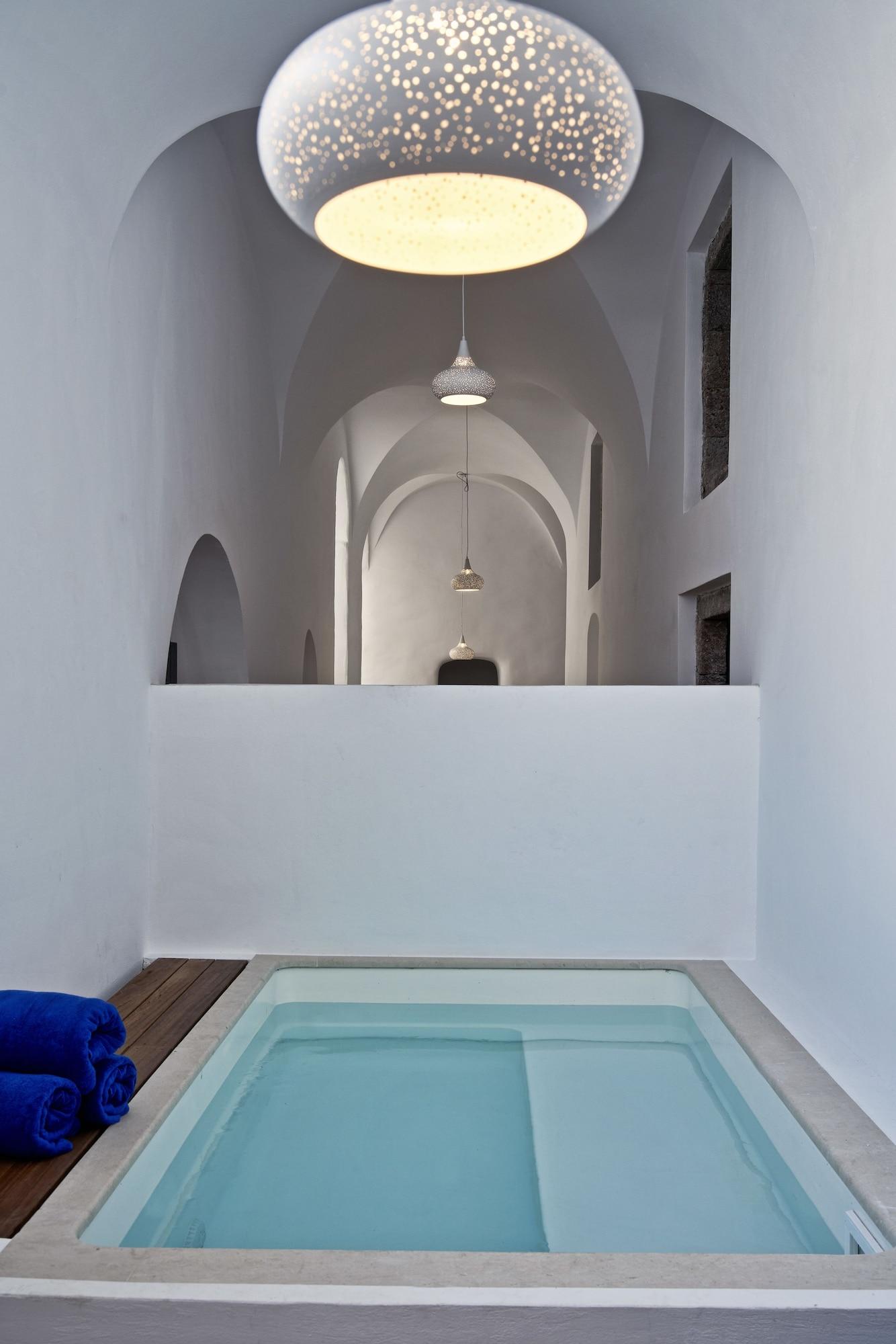 Hotel Katikies Garden Fira (Santorini)