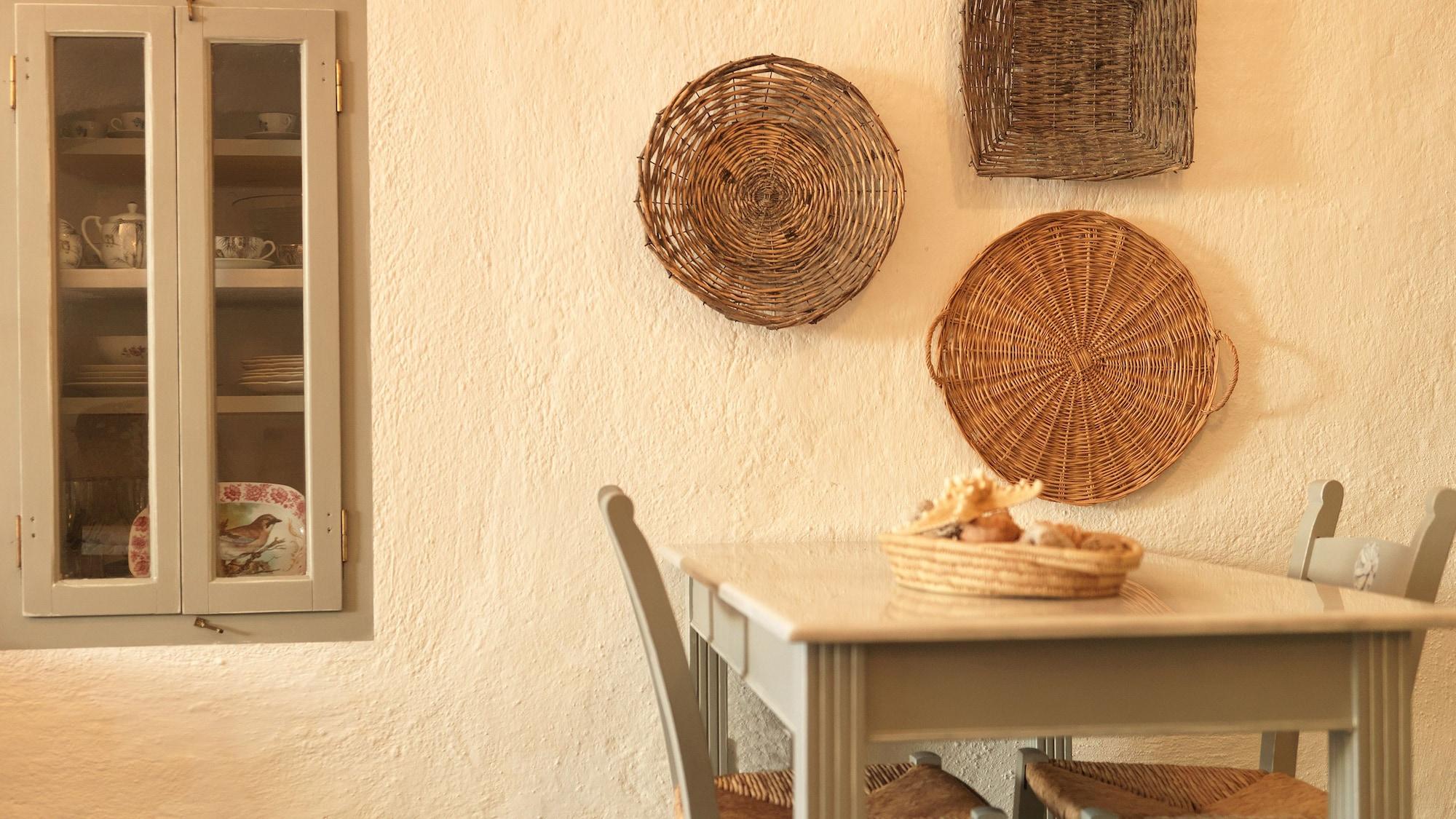 Afoura Houses By K&K * Pyrgos Kallistis