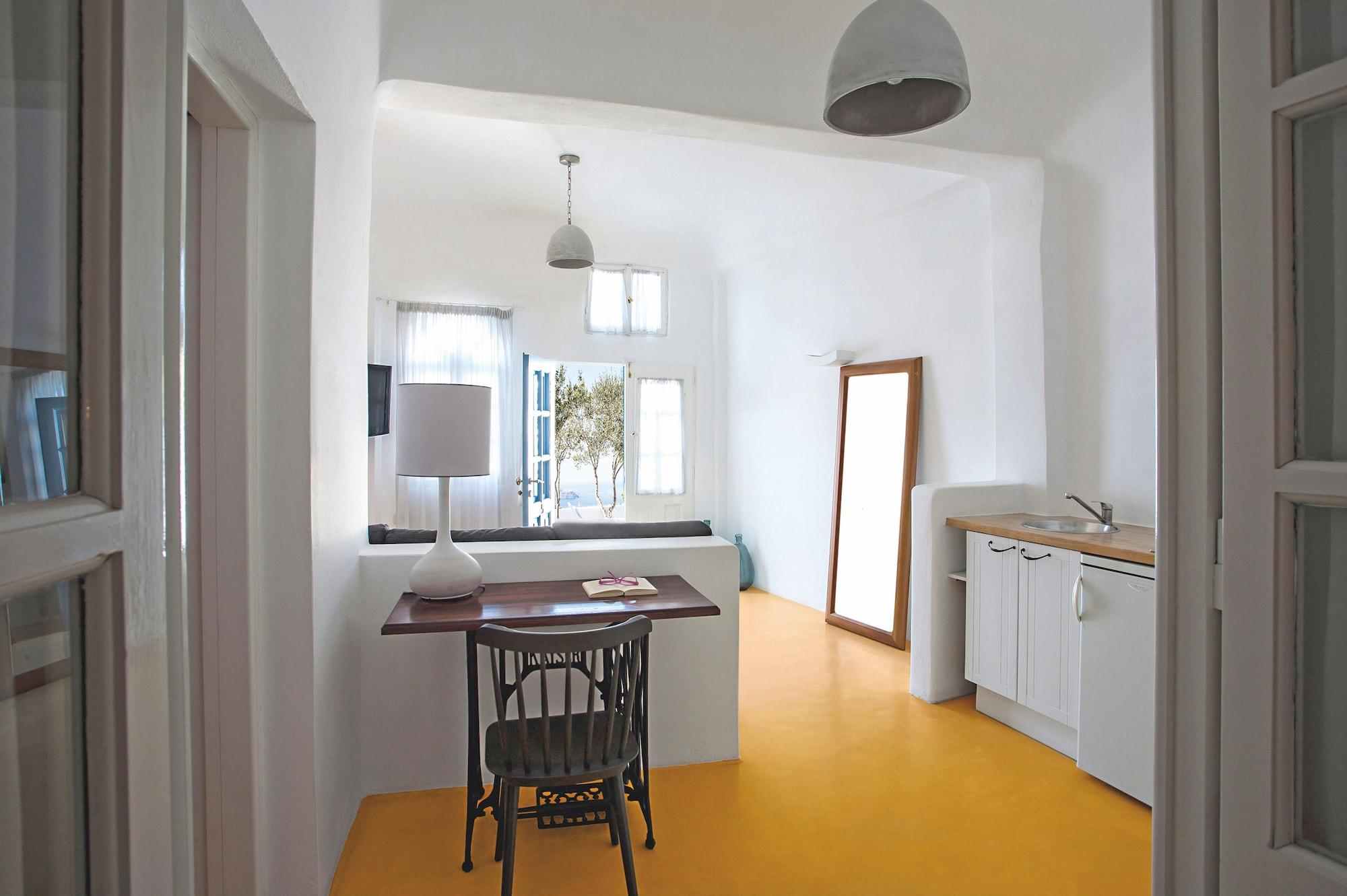 Hotel Remezzo Imerovigli (Santorini)